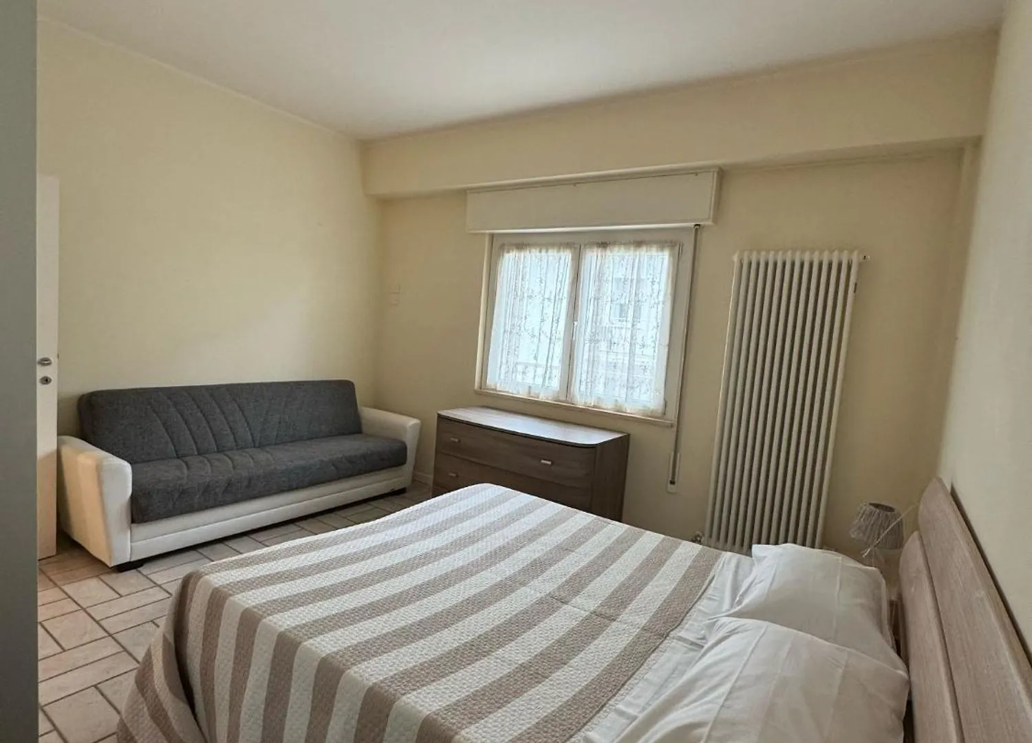 Alba Apartment Riccione 0*,  Italia